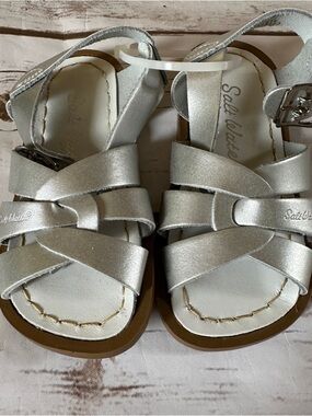 Salt water sandals silver nwot 7